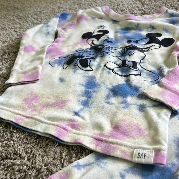 GAP kids Disney Mickey and Minnie tie dye pajamas - Picture 4 of 4